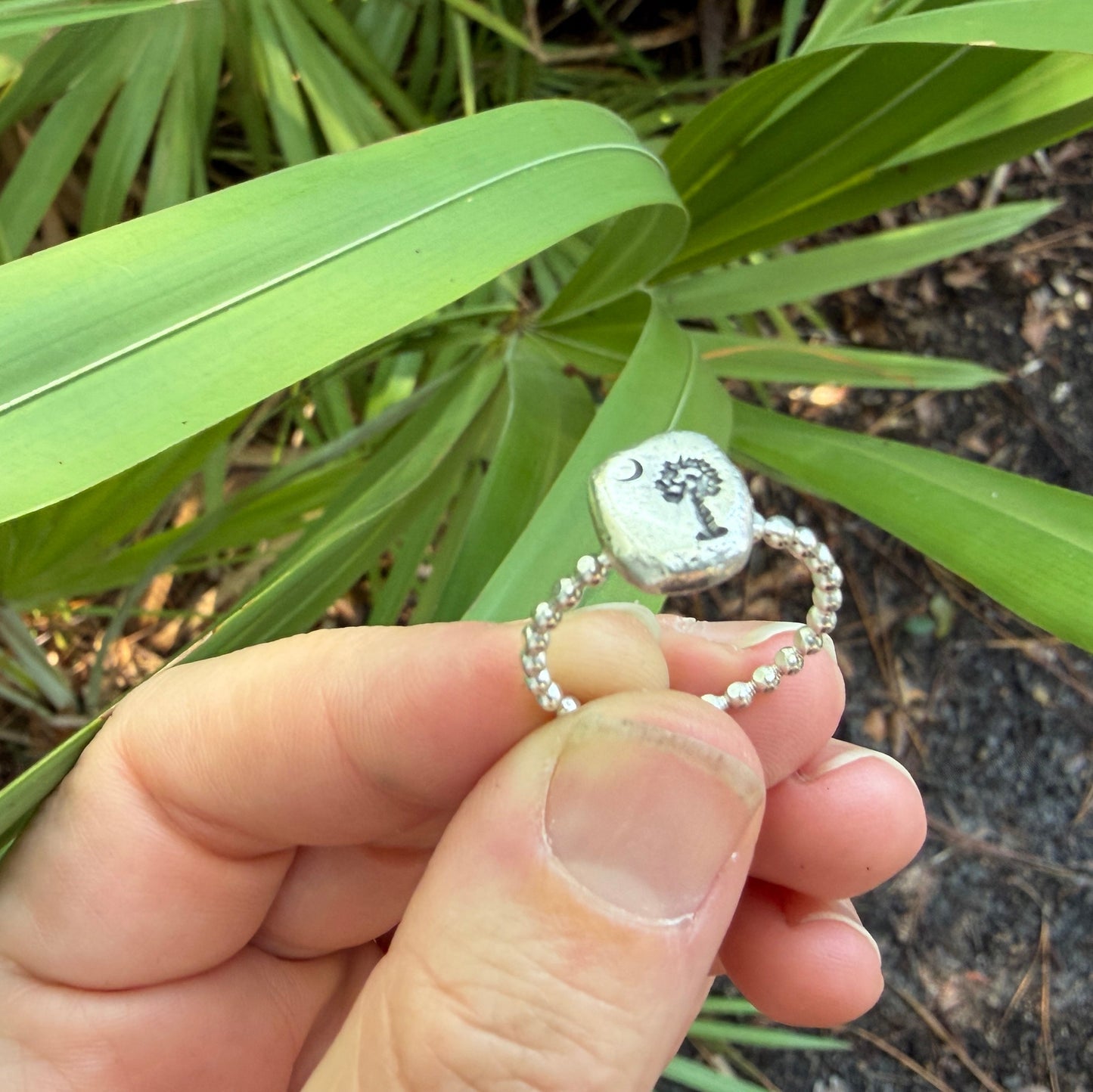 Palmetto Pebble Ring