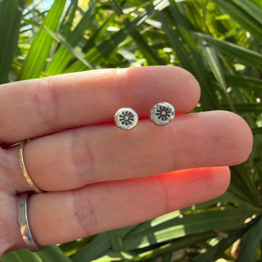 Sunburst Studs