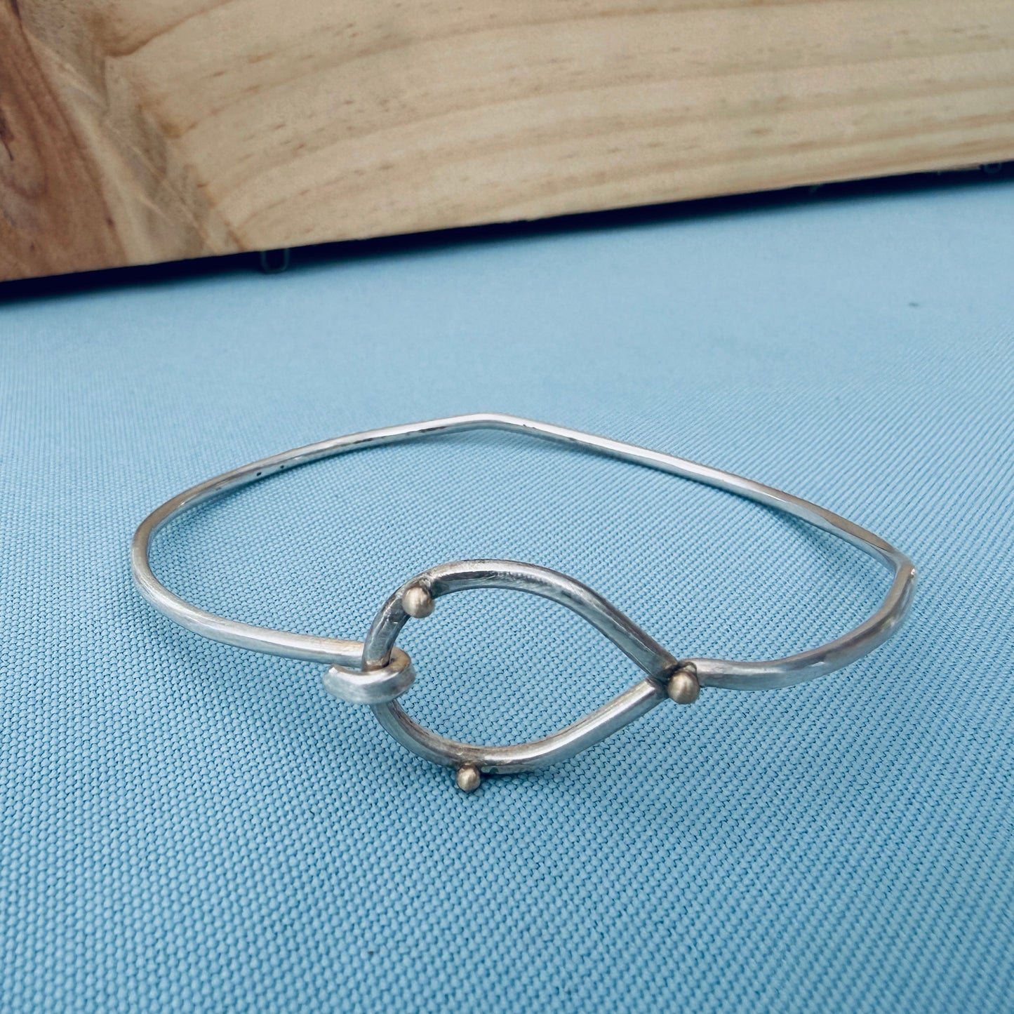 Sea Loop Bangle