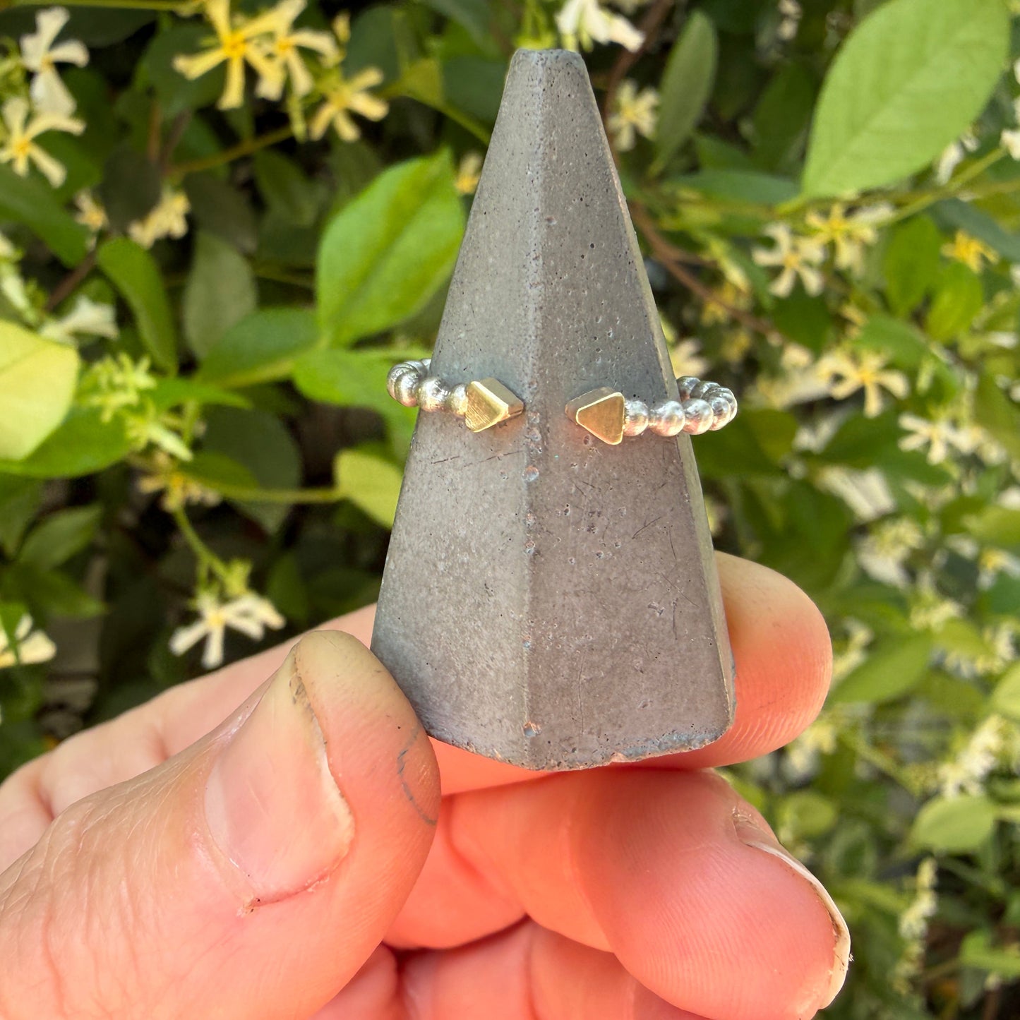 Tidal Arrow Ring