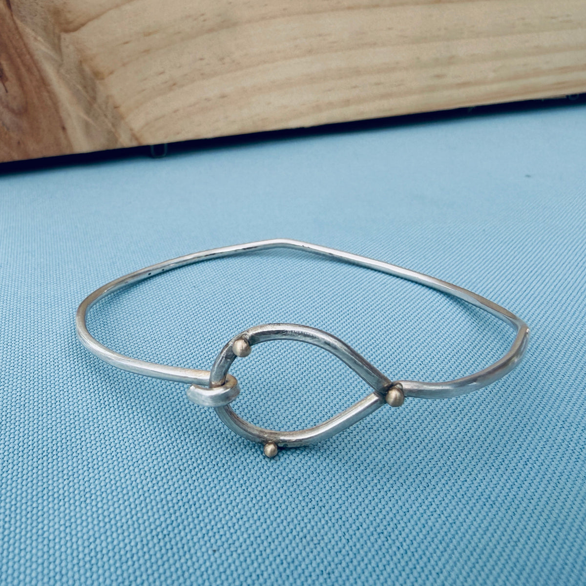 Sea Loop Bangle
